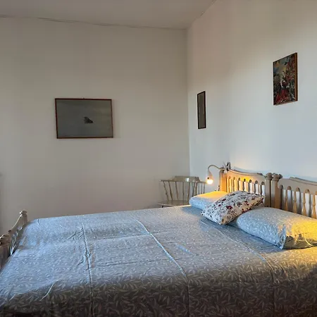 Eucalipto 2 公寓 *